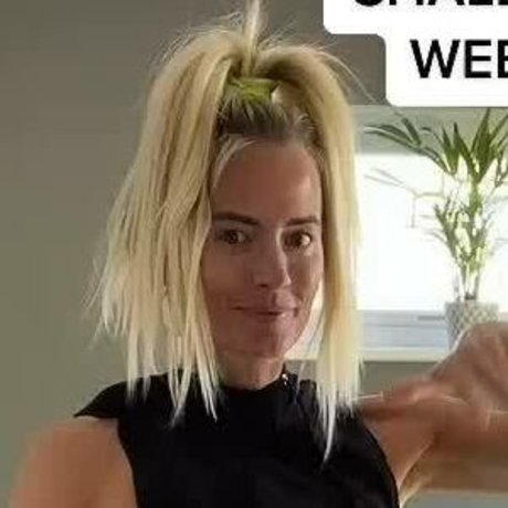 Amy Jo Simpson beautiful actress image