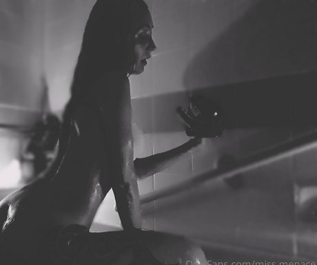 missmenace of nice star pictures