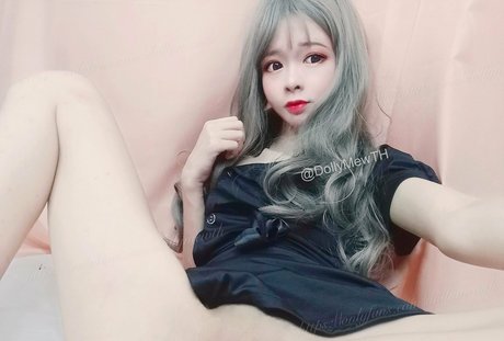 DollyMewTH hd actress image