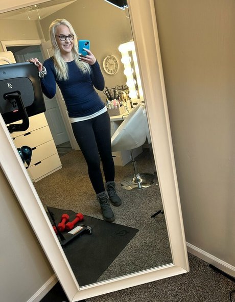 sophiaroseisreal star nude pics