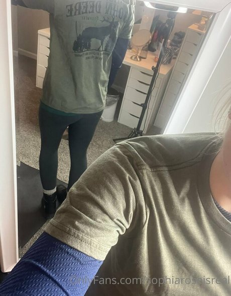 sophiaroseisreal star exclusive picture