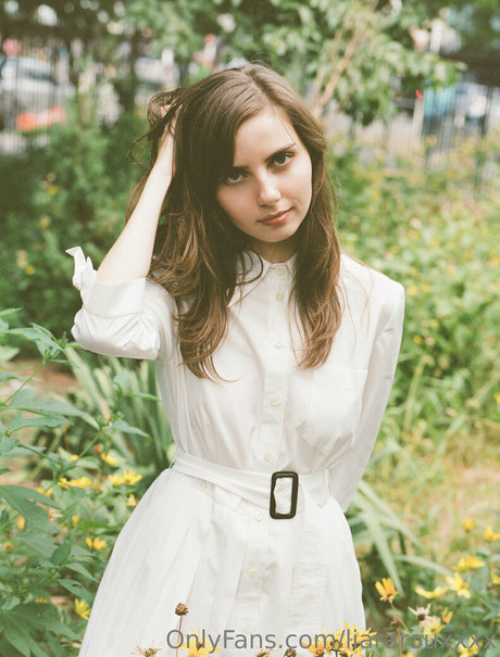 liararouxxxx adult actress pictures