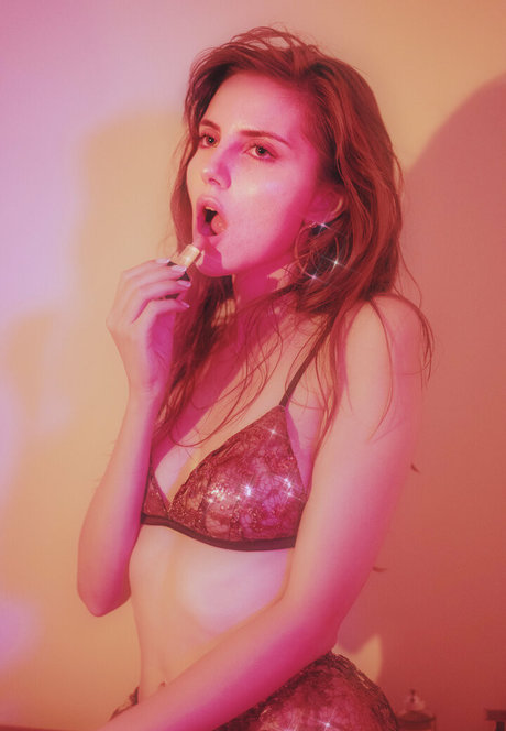 liararouxxxx star best img