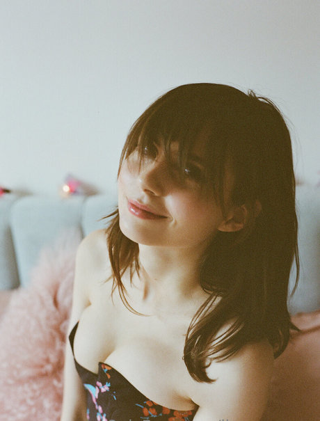 liararouxxxx best star picture