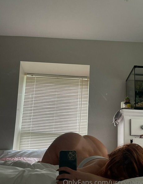 urcrybaby erotic actress pictures