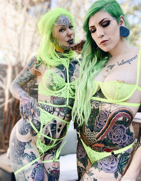 cignosuicide pornstar nude photo