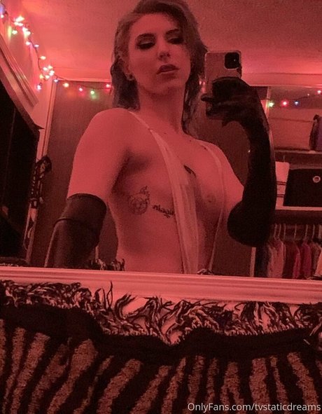 tvstaticdreams pornstar naked photos