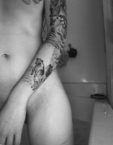 lex x x adult model pics