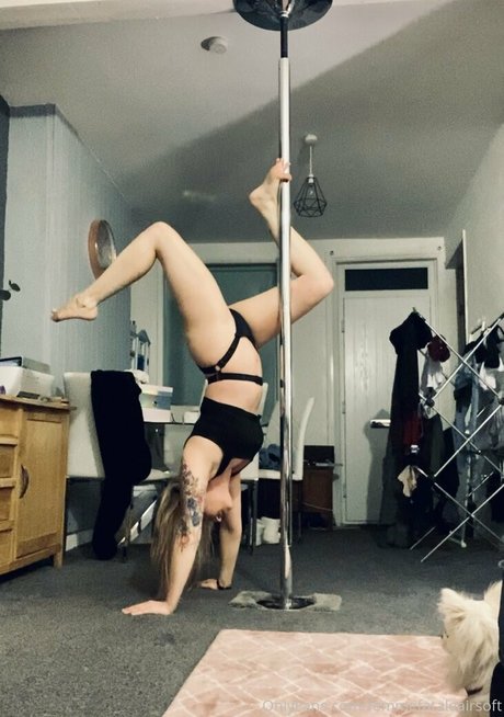 Femmefataleairsoft hot pornstar picture