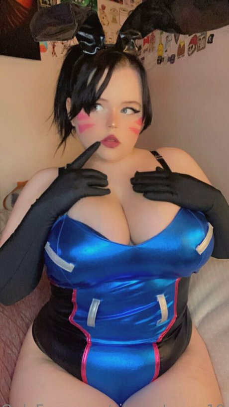 silver stormz19 pretty model img