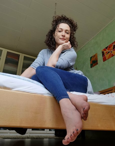 msdidi k hot model photo