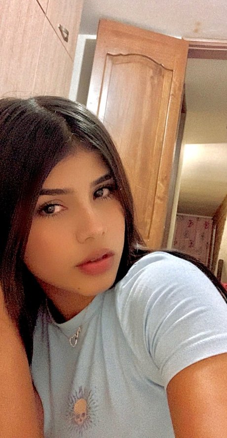 Ana Le n star hd pictures