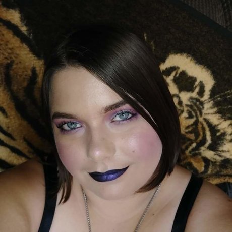 Astrid Loredo model xxx photos