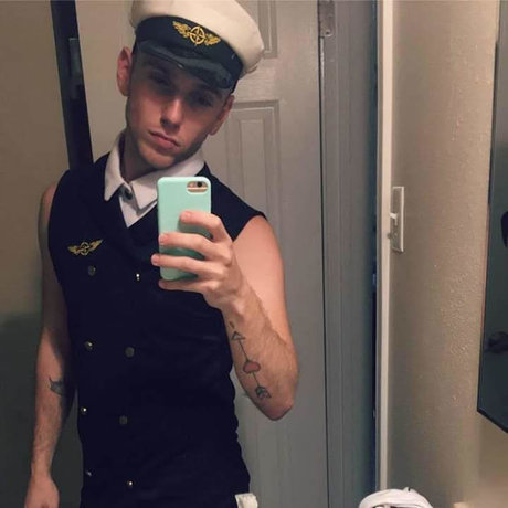 MichaelAlpha sexy model photo