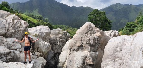 Michael Bolt model exclusive img