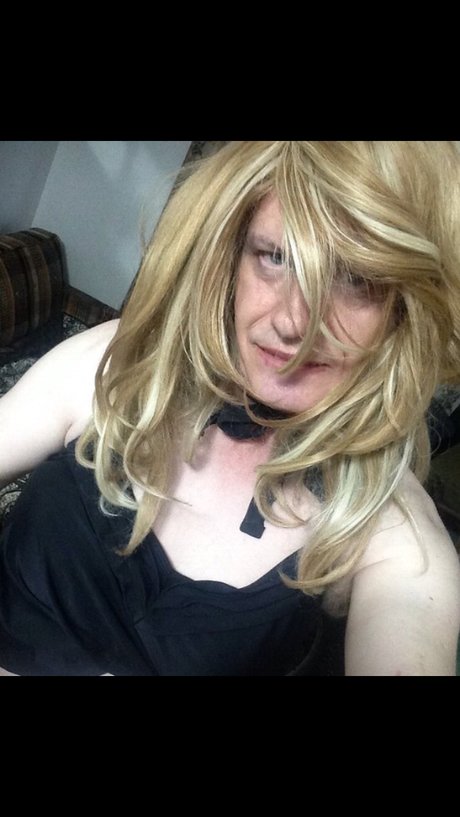 Micha Sevens model sex photos