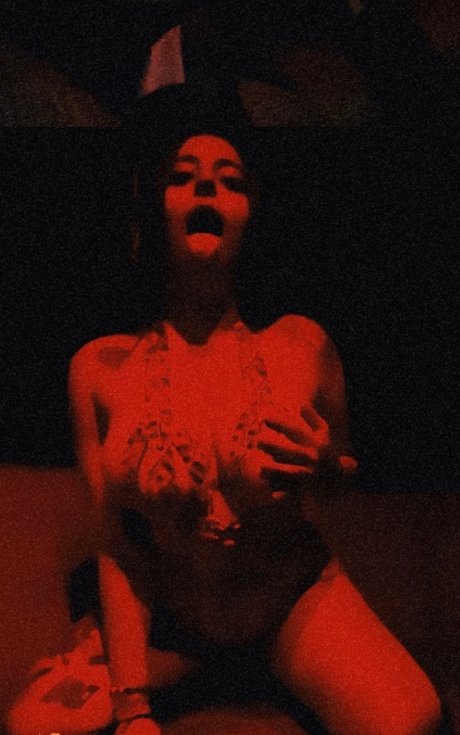 Mex_ model porn picture