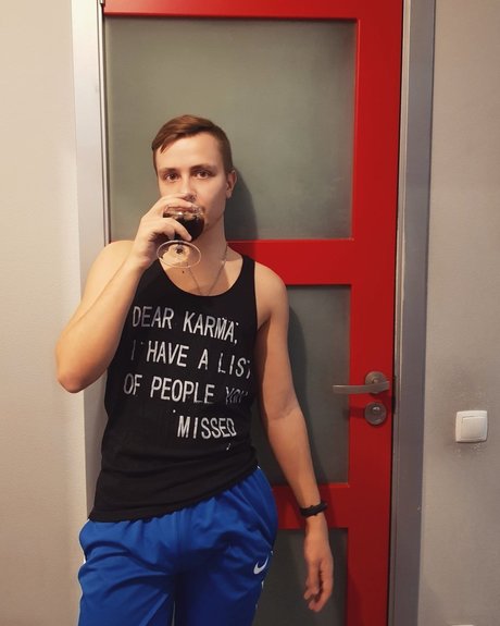 Power Vers porn star pic