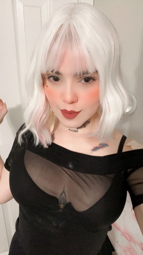 Bella Latina_ nude star photos