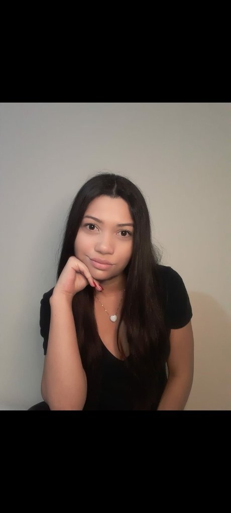 Bell Sunnable_ actress pictures