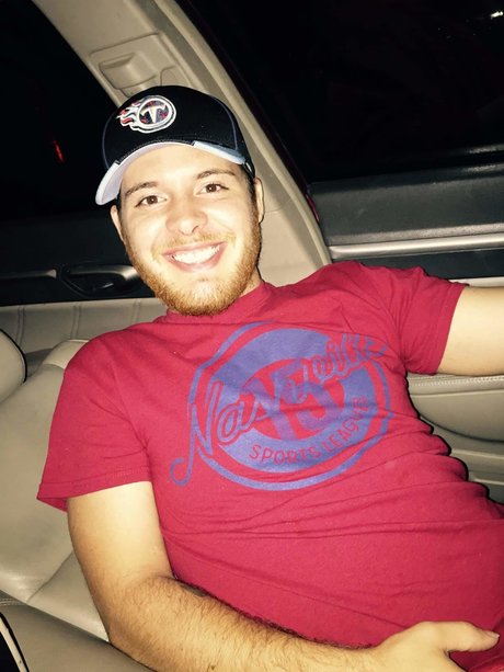 Mikeknight2345 model free pictures