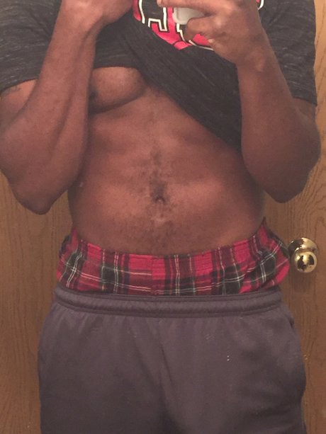 BiggRhok23 star free pictures