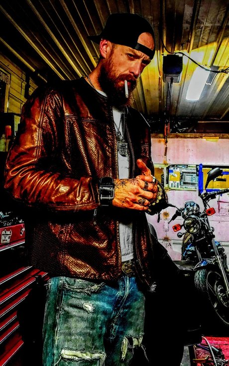 DV D pornstar erotic pic