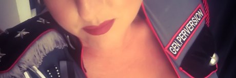 The Lady Cassandra model hot pic