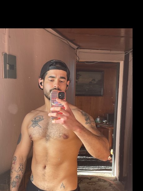 Zeus sexy actress pics