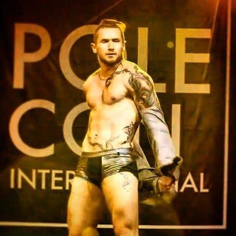 MidwestPoleBoy nudes model archive