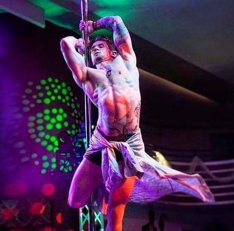 MidwestPoleBoy star exclusive photo