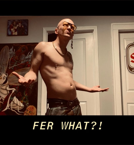 Midriff Monster top actress photo