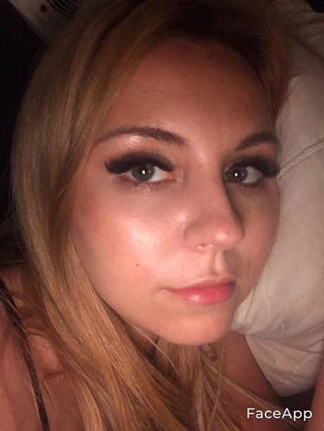 Michaelasummer model high quality picture