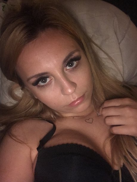 Michaelasummer xxx pornstar photos