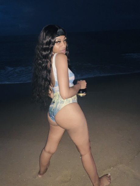 TheJigsterr naked actress picture