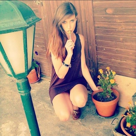 Miana Fernandes high quality pornstar pics