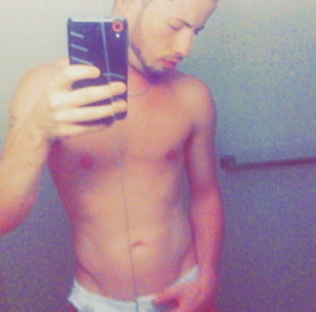 Bee Neal porn model pics