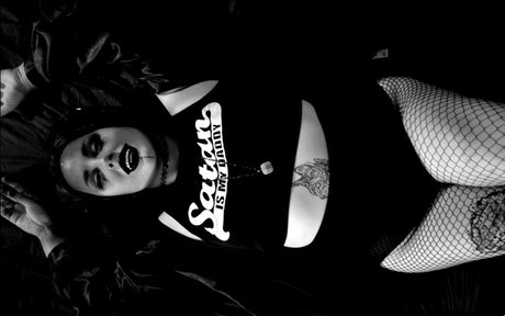 MindyHasABreakdown star xxx pics