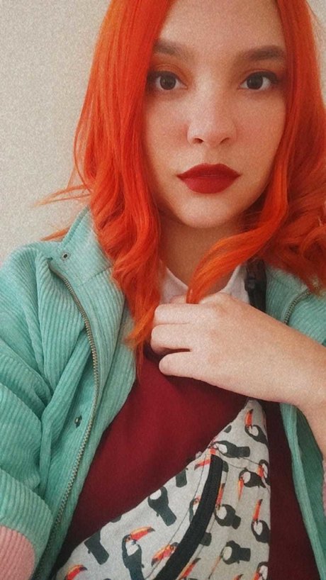 Milla Chan adult model photo