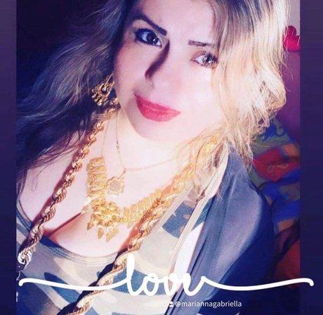 Chanel G_ model adult photo