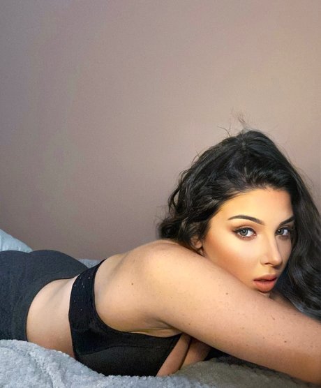 Chante bb model adult img