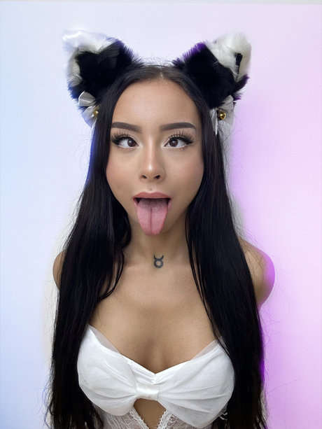 Caramella_ erotic star archive