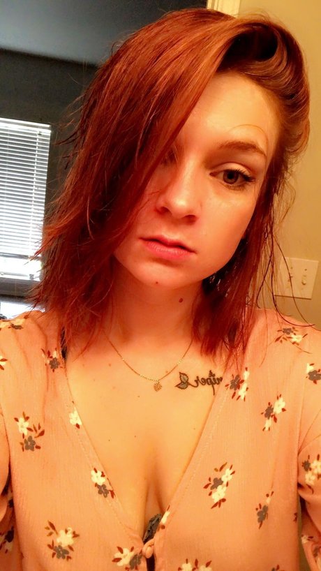 Kait Mint art pornstar gallery