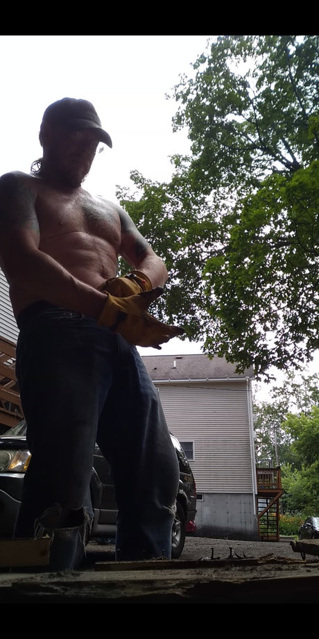 Carl perfect star pictures