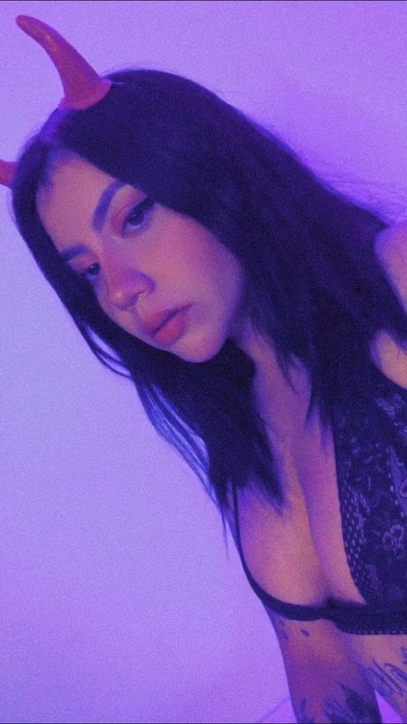 Andy Nikel adult actress image