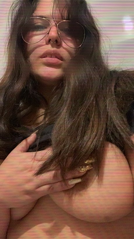 _CandyHorny_ hot actress img