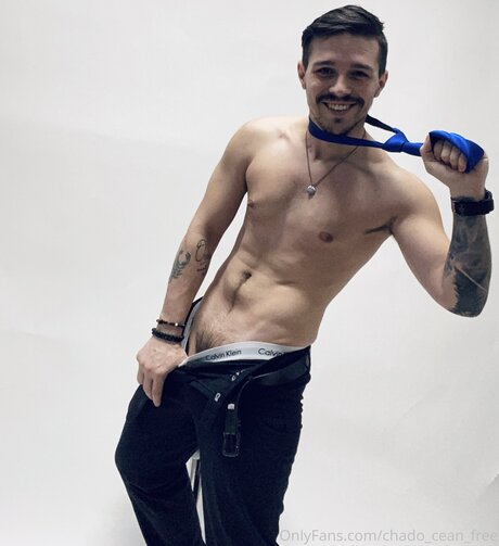 Chad Ocean star hot image