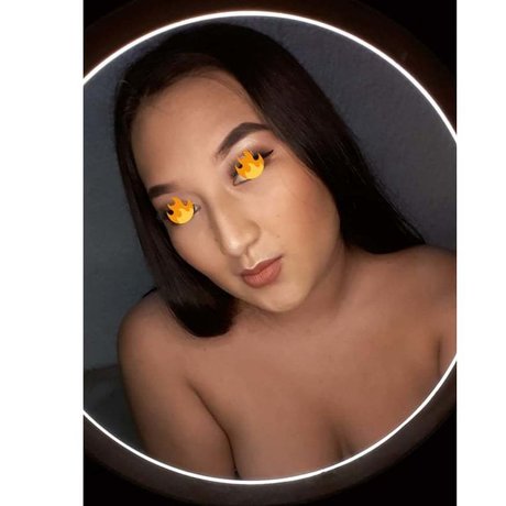 Mileth Ponce model hd images