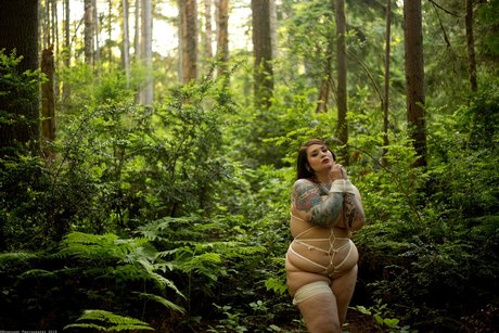 Missdebbiedarling pornstar adult gallery