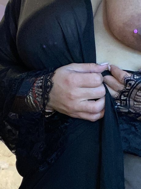 MissYumYums sex pornstar photos